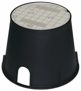 First Corporation Садовый колодец с серым пешеходным навесом First plast Pzcrp25g