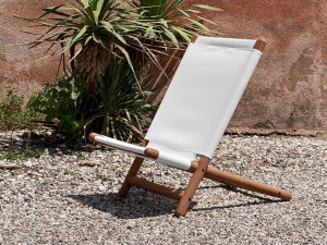 Шезлонг из красного дерева и ткани