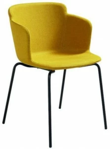 Midj Стул с обивкой и подлокотниками Calla