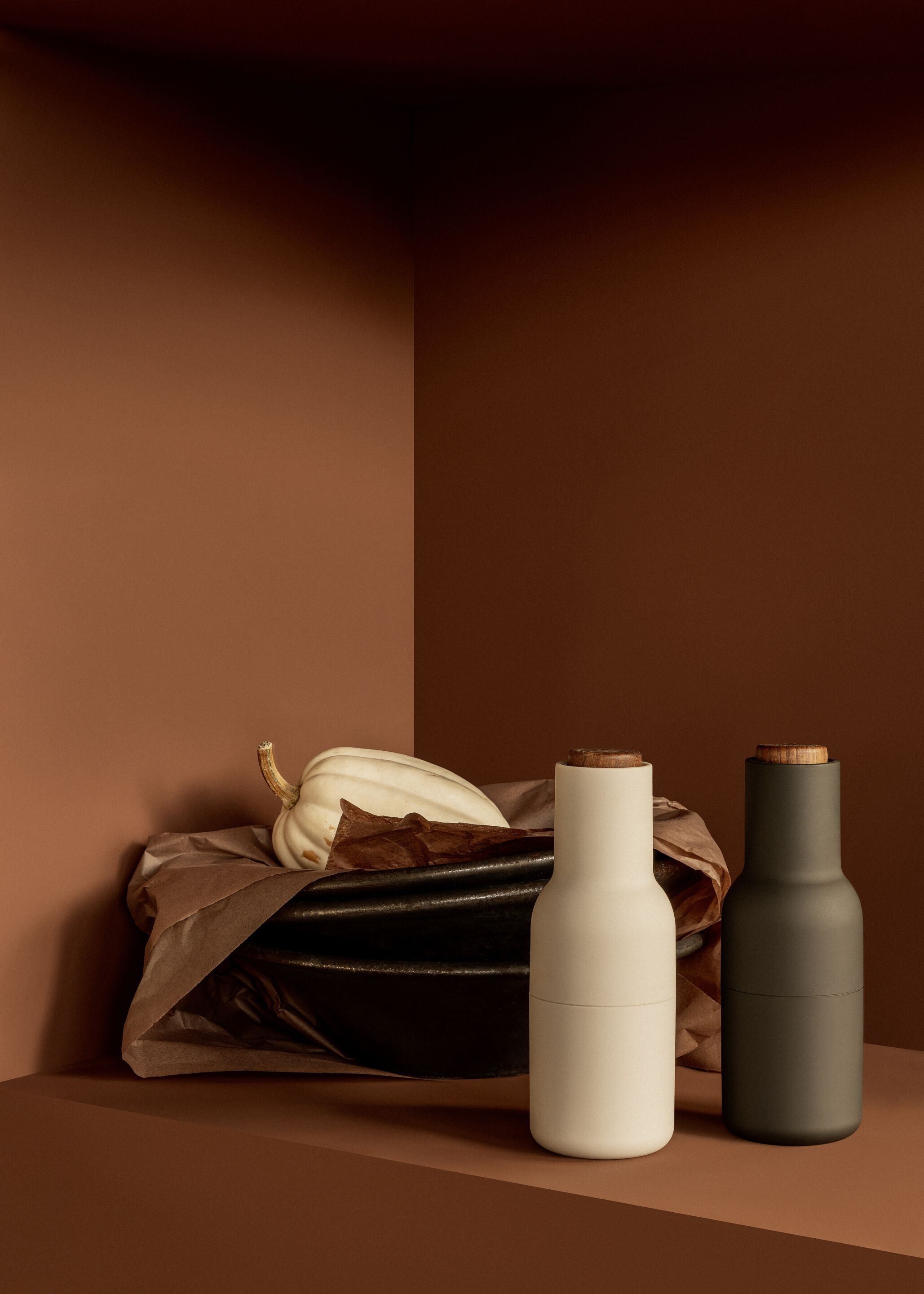 Керамическая мельница для соли и перца Audo Copenhagen BOTTLE GRINDER ARCH-00063002 - Вид №9