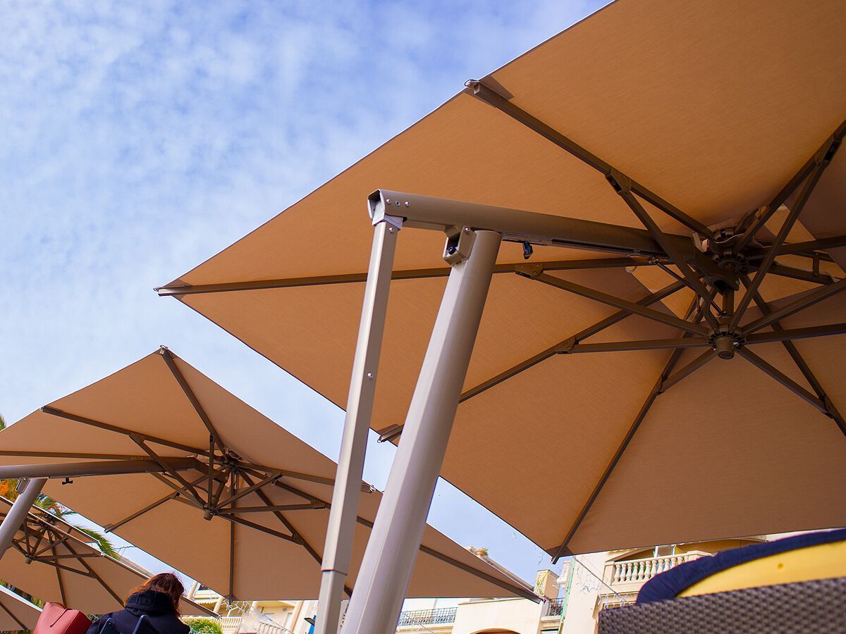 Зонтик с боковым полюсом Ombrellificio Poggesi ONE ARCH-00147591 - Вид №11