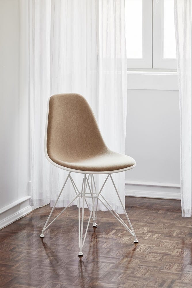 Мягкий стул из ткани VITRA Eames Plastic Chair ARCH-00146883 - Вид №1
