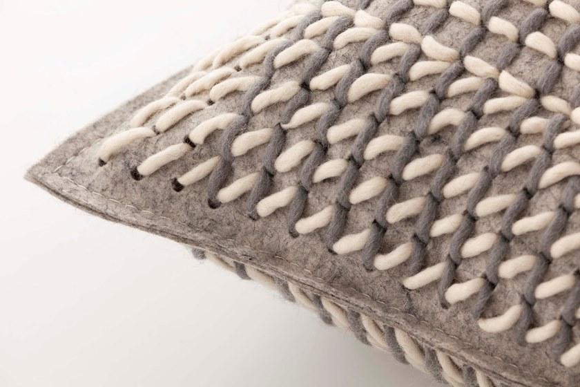 GAN Подушка из ткани квадратная Canevas geo sun-id-1383429 - Вид №1