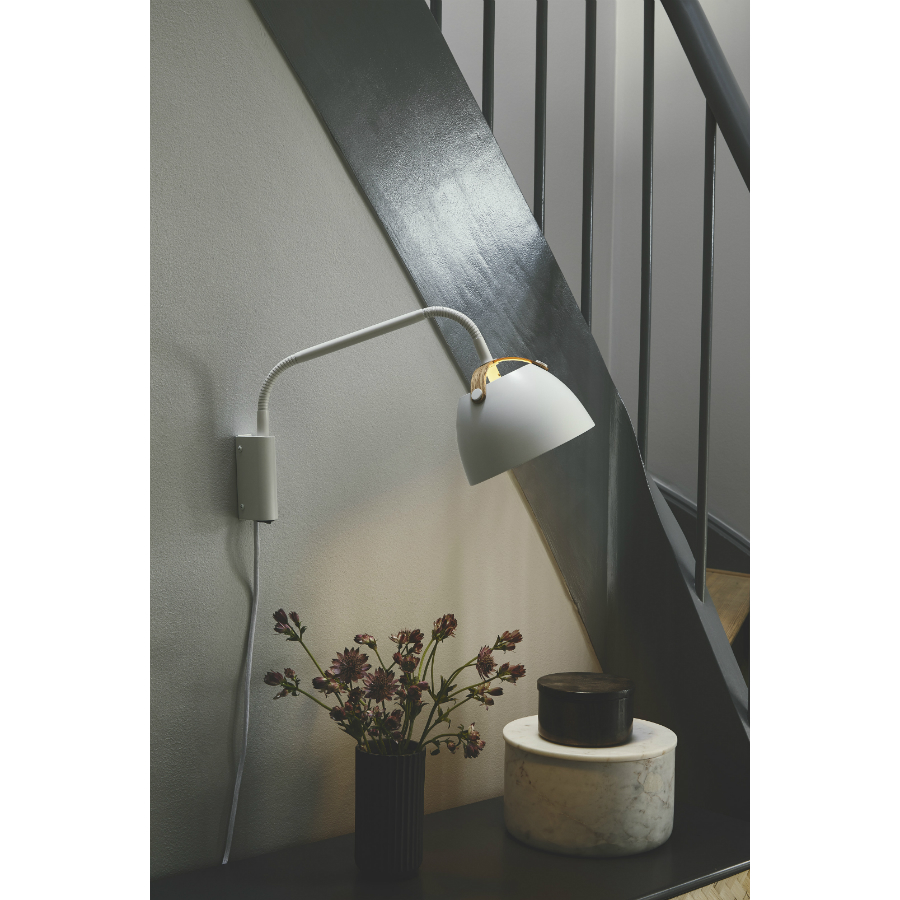 Светильник настенный Oslo, Ø16, белый/дуб Halo Design 734931 - Вид №1