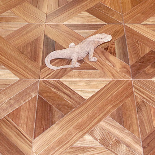 Модульный паркет Marco Ferutti Linea Linea Орех американский Селект (Гладкая) 405х405 мм 2600600037 - Вид №6