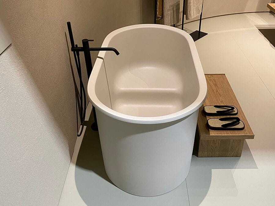 Овальная ванна в центре комнаты Inbani Edge ARCH-00062740 - Вид №6