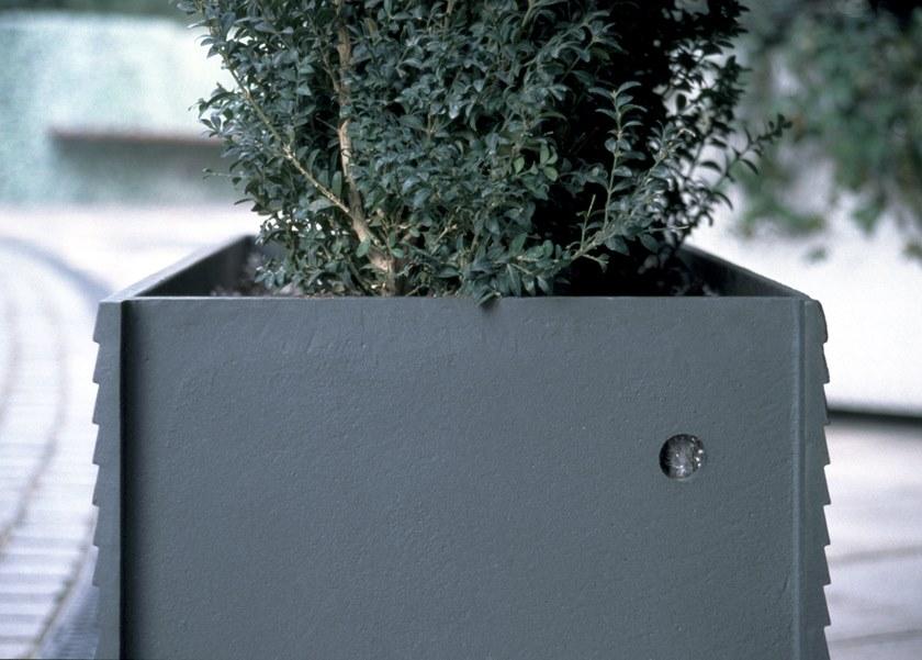 URBIDERMIS Прямоугольная кашпо для общественных мест из чугуна sun-id-1514682 - Вид №2