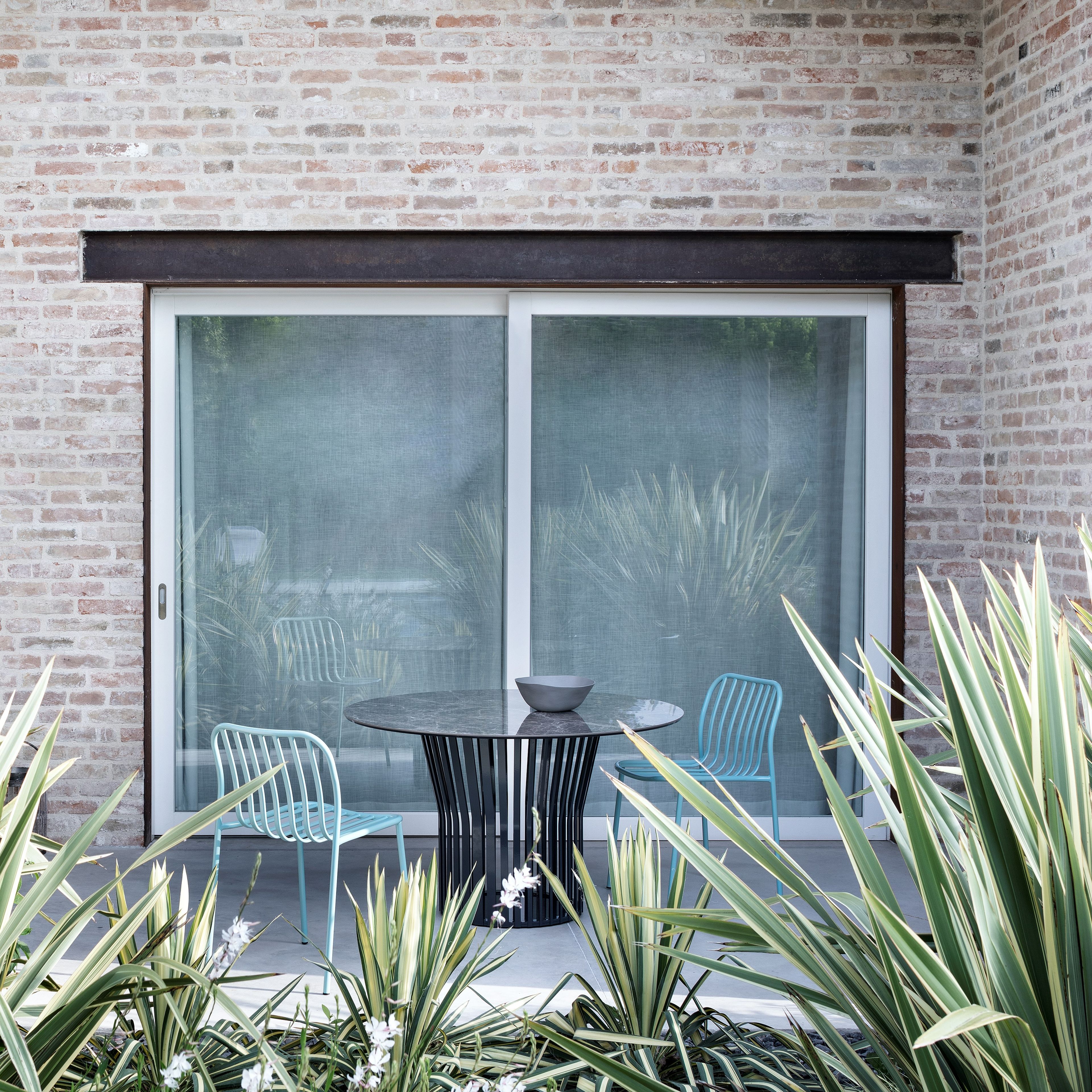 Металлический штабелируемый стул с открытой спинкой TrabA' Metis ARCH-00141371 - Вид №20