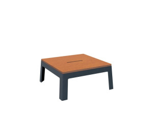 Стол для пикника из металла и дерева