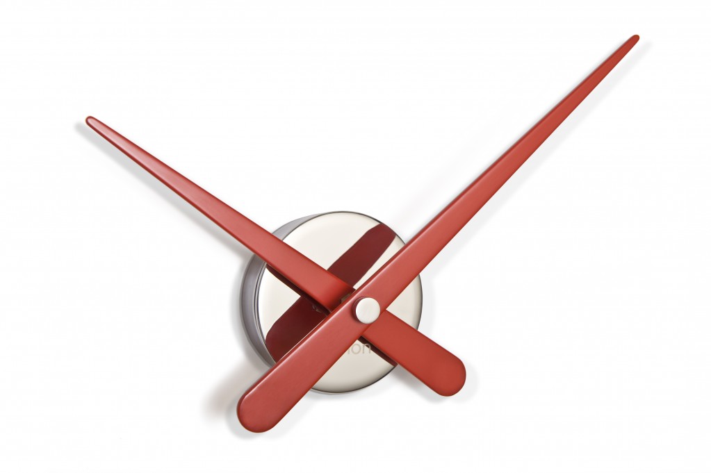 095684 Настенные часы Mini L хром-красный Nomon Axioma 