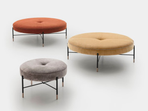 Круглый пуф из ткани