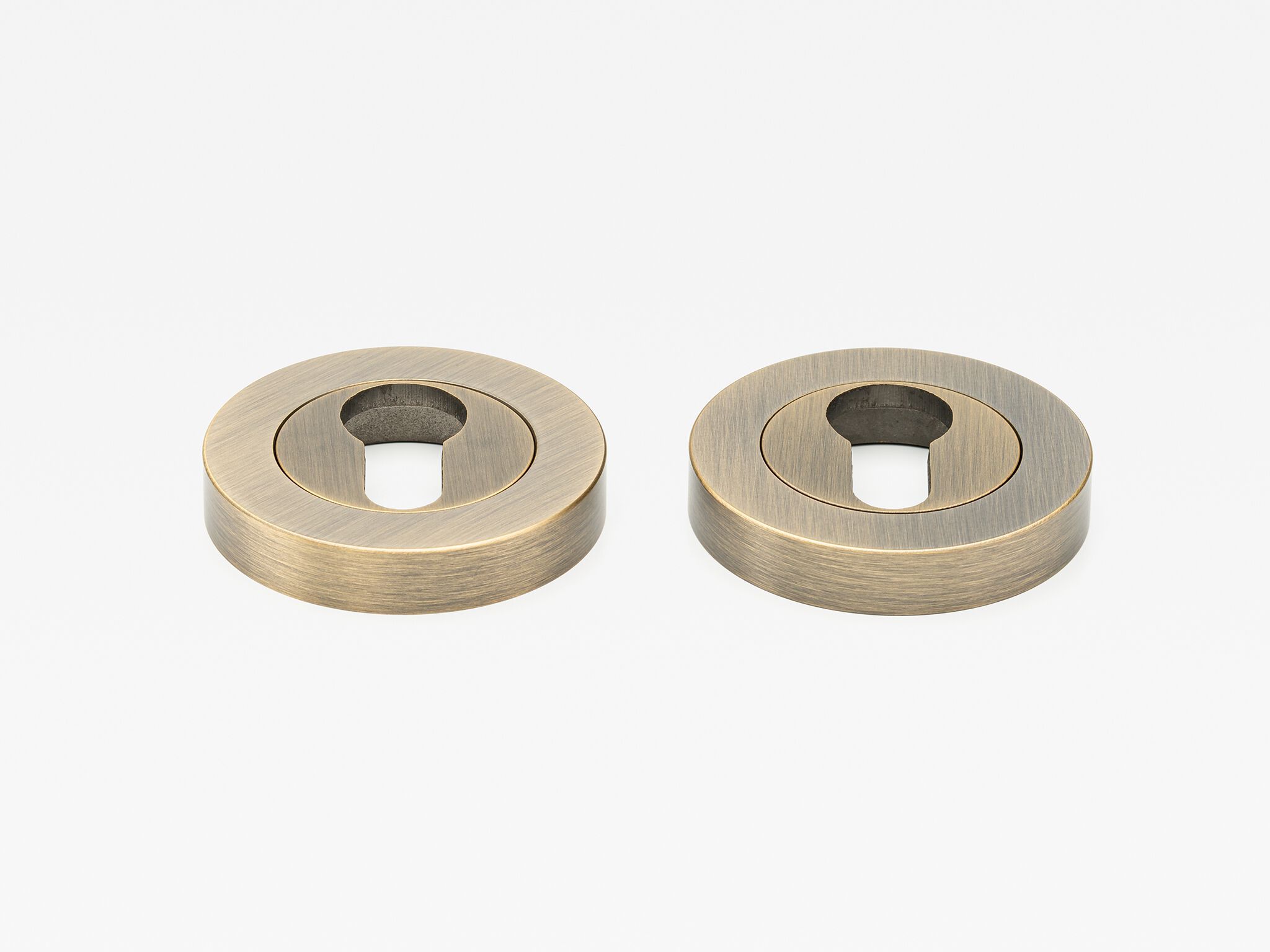 Латунная круглая насадка Lo & Co Interiors ESCUTCHEON EURO ARCH-00011139