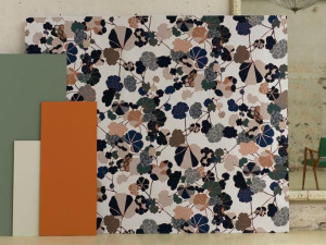 Обои с цветочными мотивами