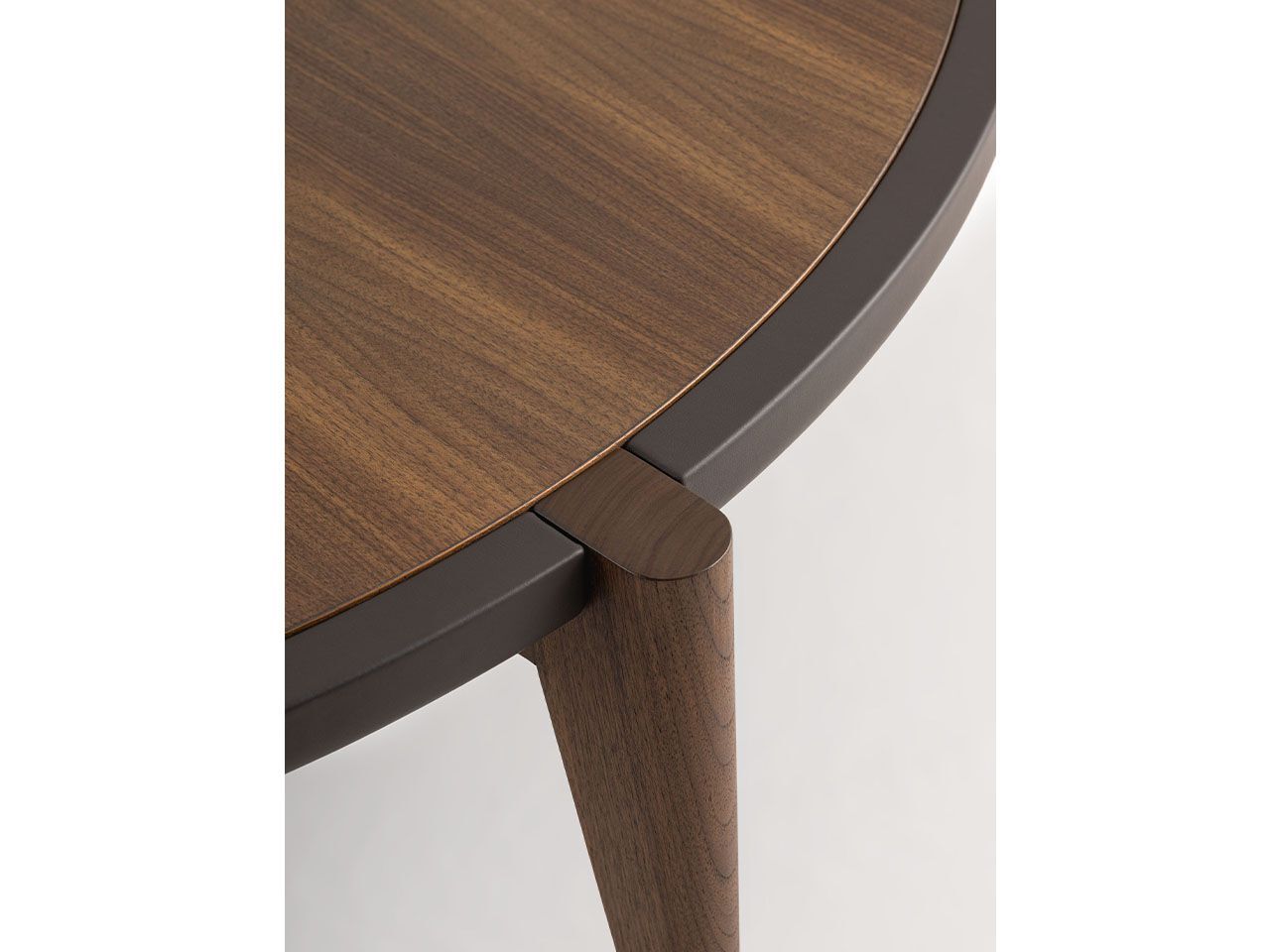 Круглый деревянный журнальный столик Turri Kyma ARCH-00114052 - Вид №1