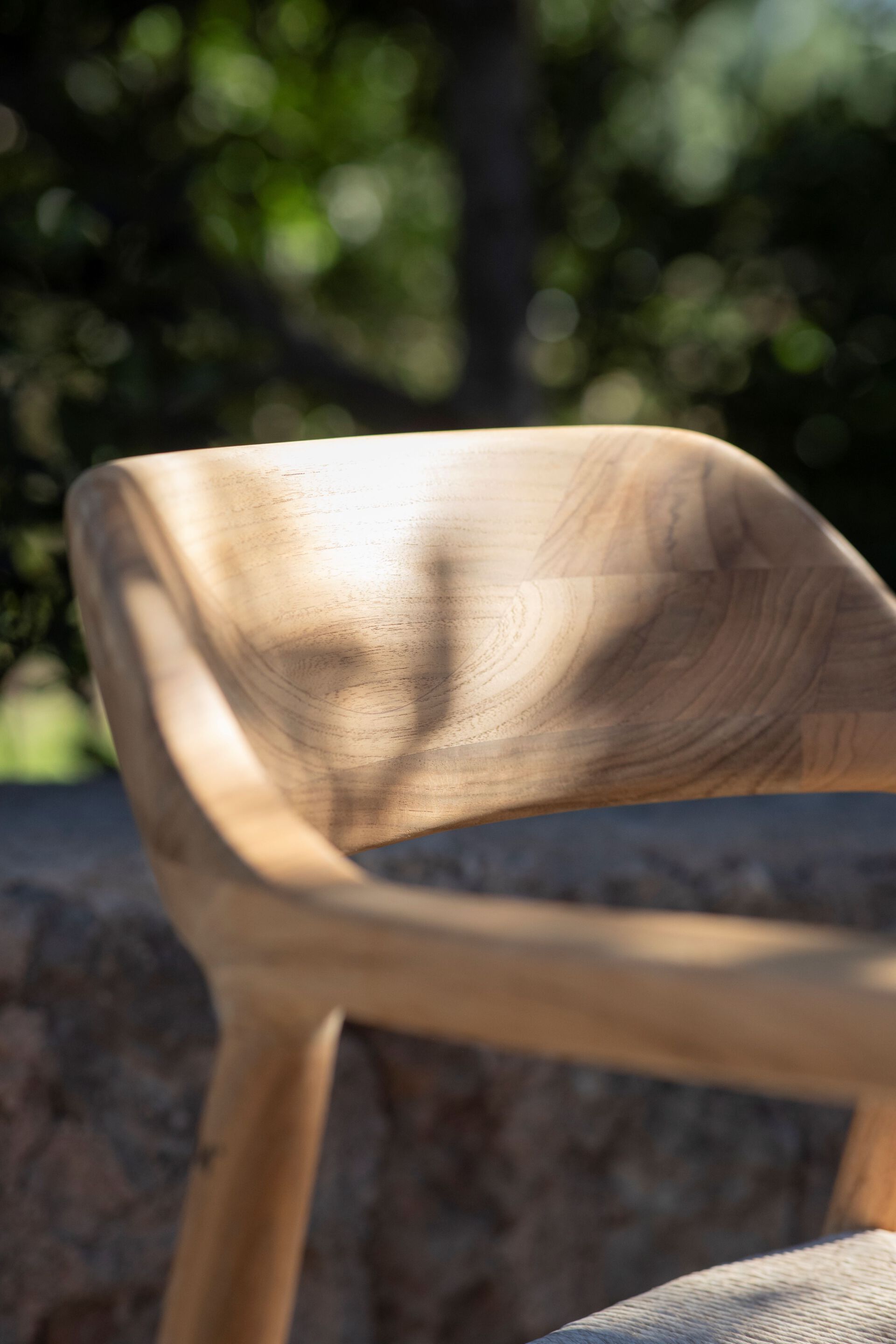 Стул для сада из тикового дерева с подлокотниками MANUTTI Yiko ARCH-00133152 - Вид №7