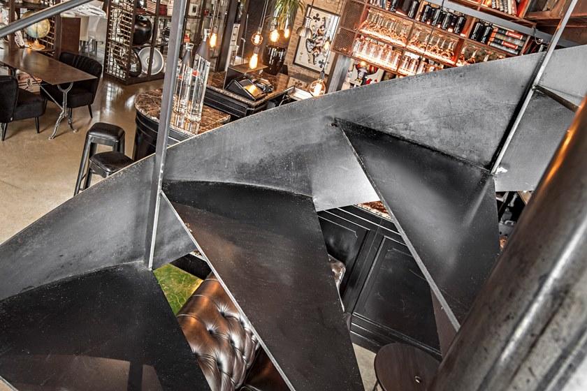 Officine Sandrini Винтовая лестница из крашеного металла sun-id-1392442 - Вид №4