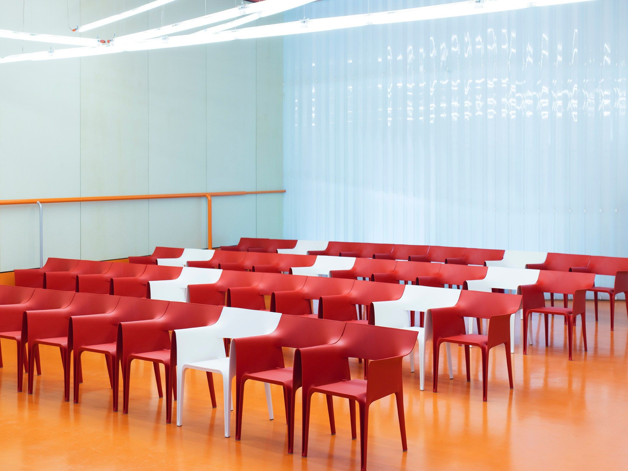 Штабелируемый садовый стул с подлокотниками Vondom Hidra ARCH-00088672 - Вид №10