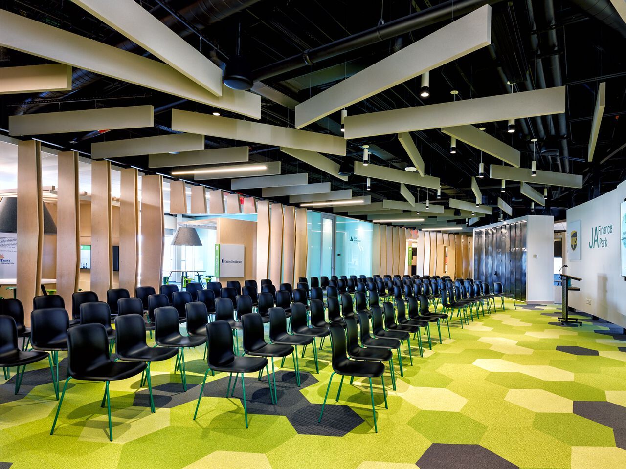 Штабелируемый стул Howe SixE ARCH-00089649 - Вид №6