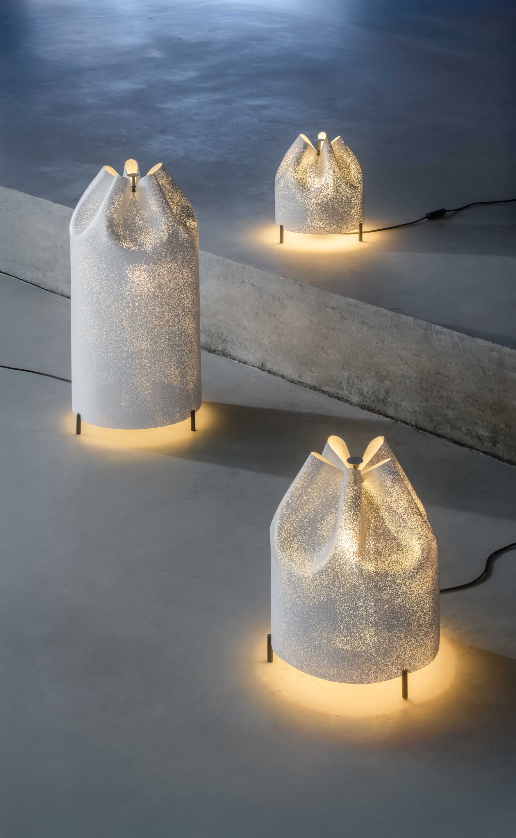 Светодиодная настольная лампа из нержавеющей стали A-Emotional Light Agasallo ARCH-00092135 - Вид №4