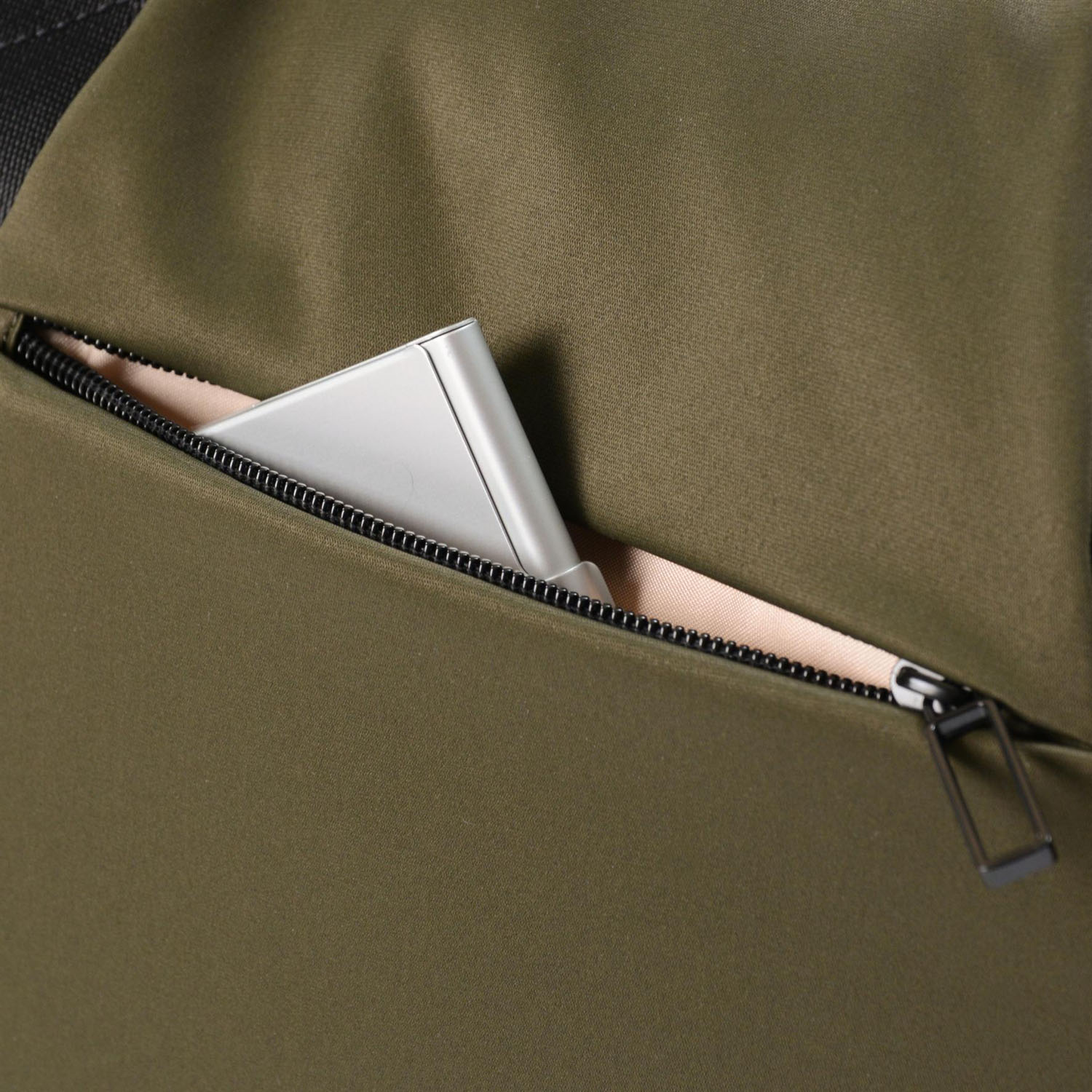 HNOV07/572 Сумка дорожная HNOV07 Universe Duffle Hedgren Nova - Вид №9