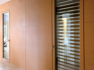 Обшивка из кожи