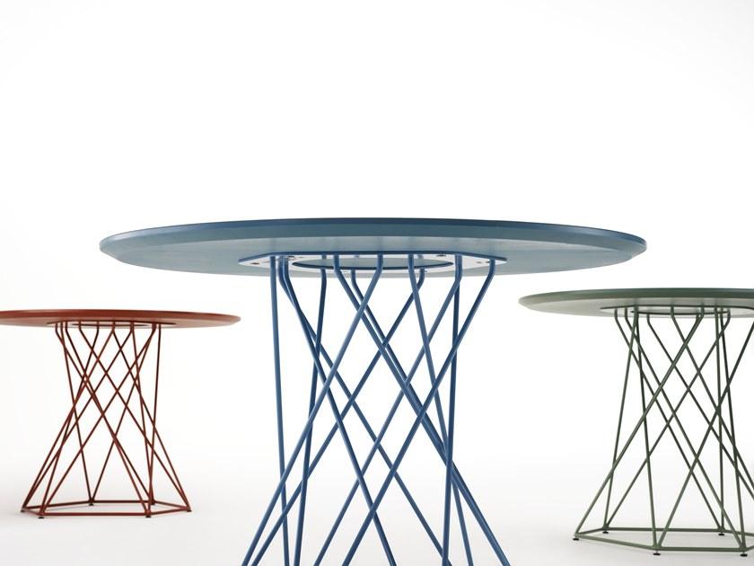 Ross Gardam Круглый высокий стол Asymmetry sun-id-1442782 - Вид №2