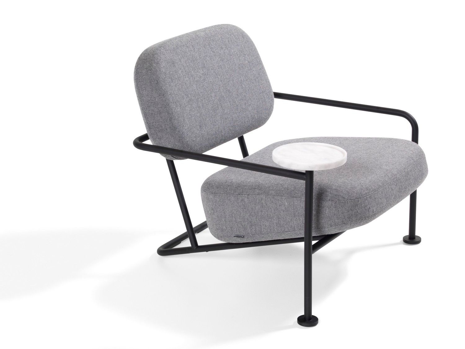 Тканевое кресло с подлокотниками Bla Station Åhus ARCH-00108514 - Вид №3