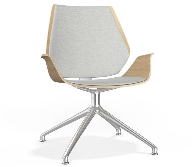 Casala Мягкое вращающееся кресло на деревянном жердочке Centuro iv lounge 4942/10-11 - Вид №1