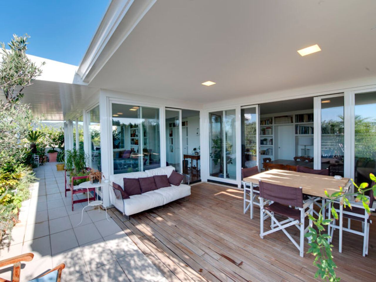 Энергосберегающее алюминиевое деревянное окно Sciuker Frames STRATEK ARCH-00136987 - Вид №3