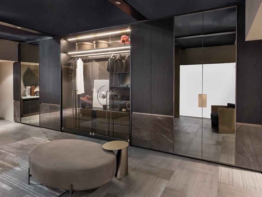 Деревянный секционный шкаф с зеркалом Shake Hege ARCH-00028115