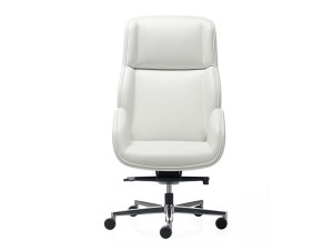 Офисное кресло с откидывающейся спинкой