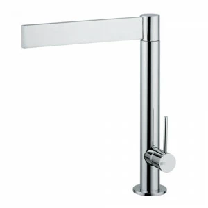 Латунь. 361. Смеситель для кухонной мойки. Quadrodesign