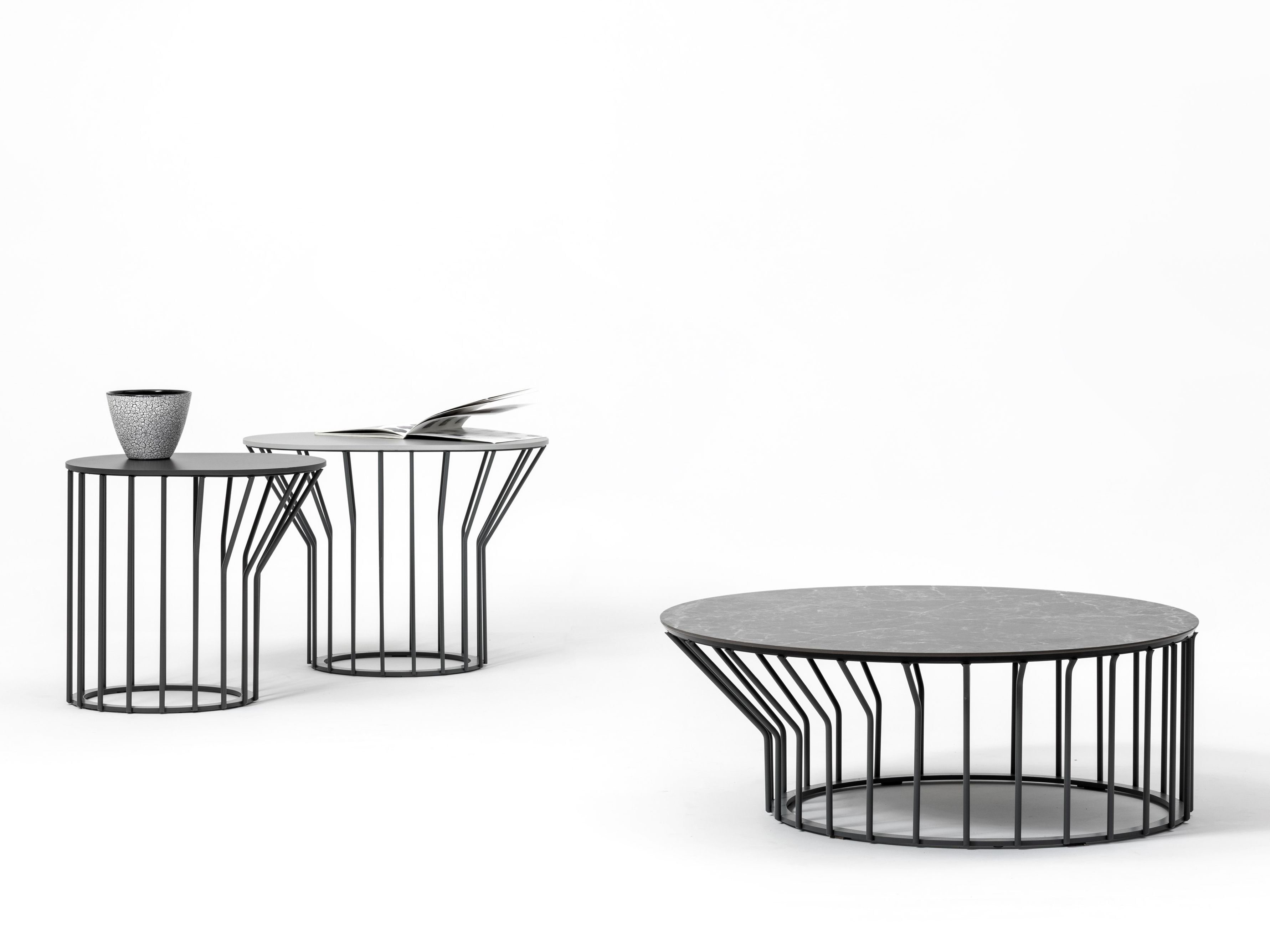 Низкий металлический журнальный столик для гостиной TrabA' JUMP ARCH-00038490 - Вид №5