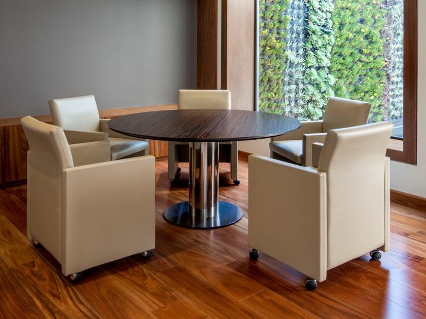 José Martínez Medina Кресло с подлокотниками sun-id-1465430 - Вид №2