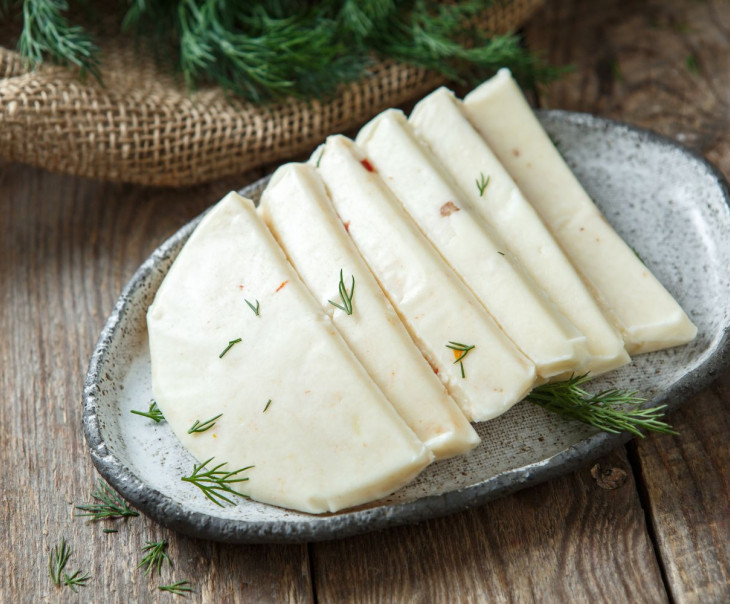 4054 Сыр "Качотта", нарезка ассорти Вкусляндия  - Вид №2