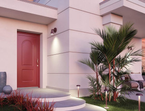 Входная дверь из ПВХ