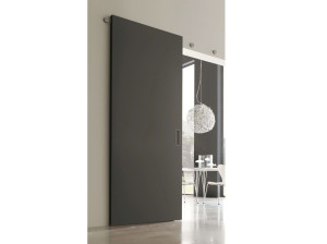 Деревянная дверь