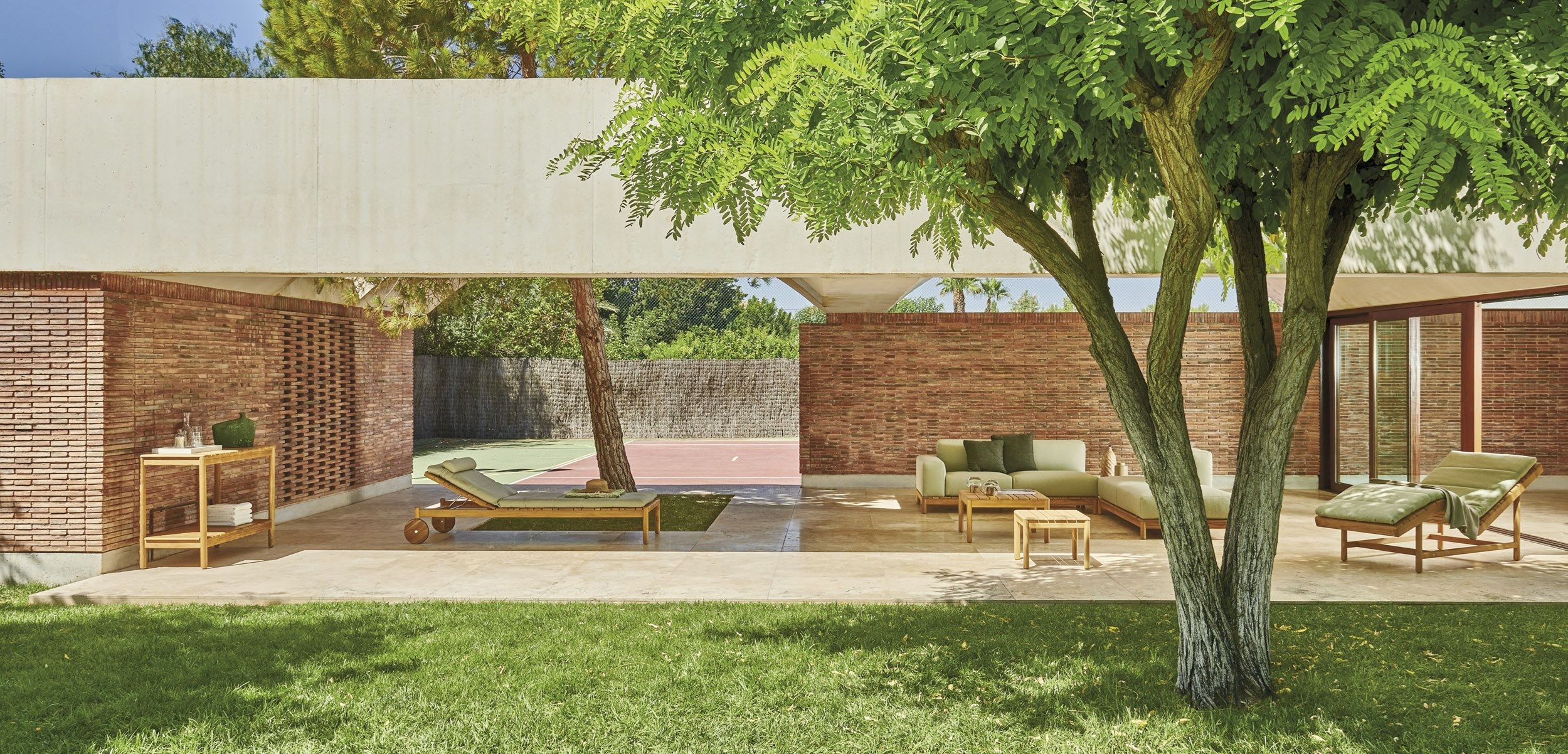 Садовая кровать с откидной спинкой из тикового дерева с колесами Varaschin штрих-код ARCH-00034068 - Вид №4