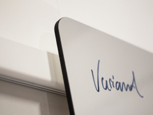 Деревянная система полки с доской