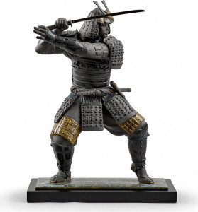 10669105 LLADRO Фигурка Lladro "Воин-самурай" 44х60см Фарфор