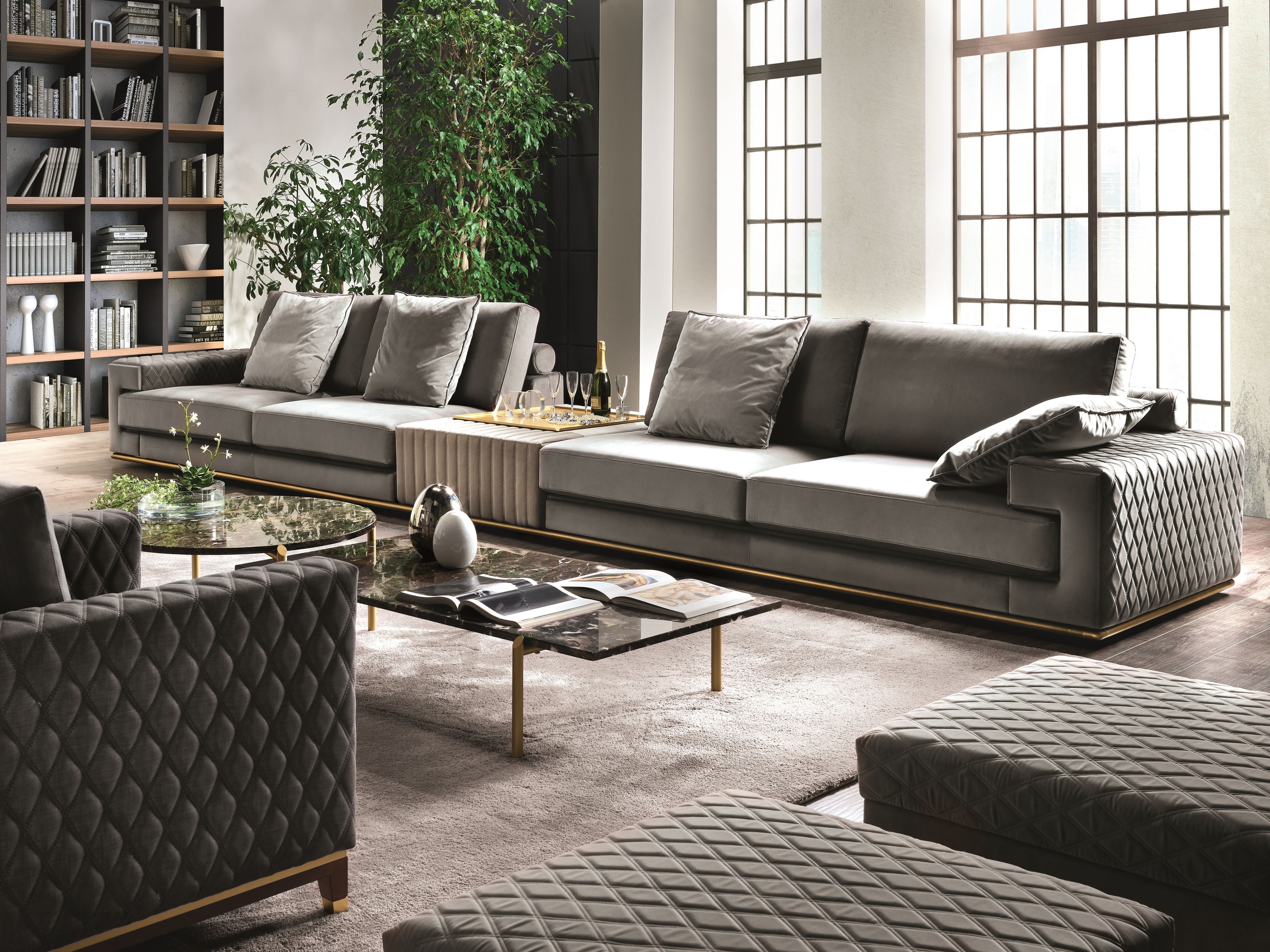 Бархатный диван Former In Italia Visconti Plus ARCH-00150100