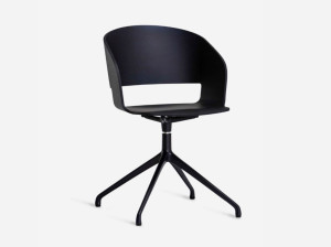 Стул на насесте из ясеня с подлокотниками