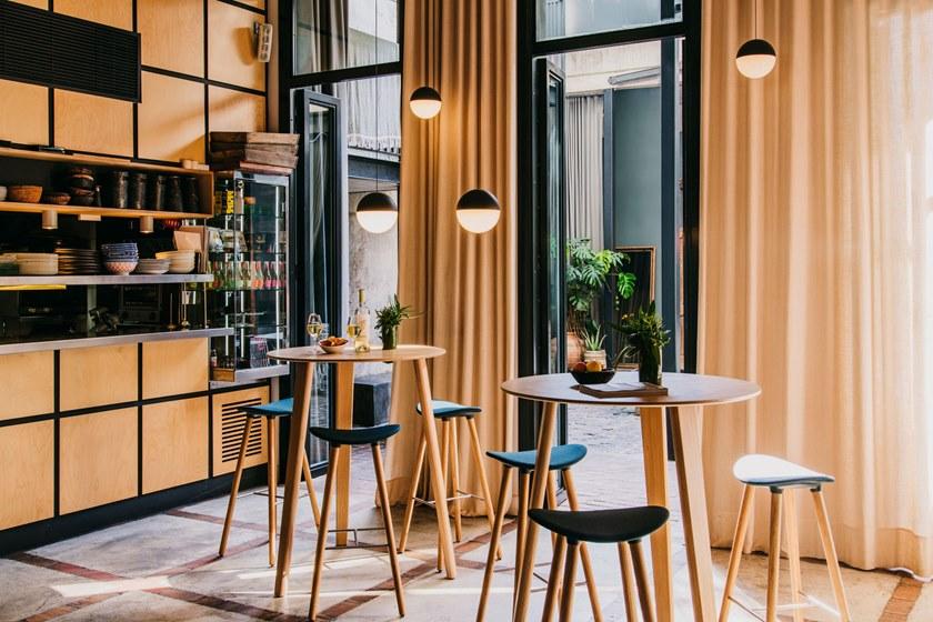 ENEA Низкий табурет из дуба и ткани Coma wood sun-id-1479026 - Вид №3