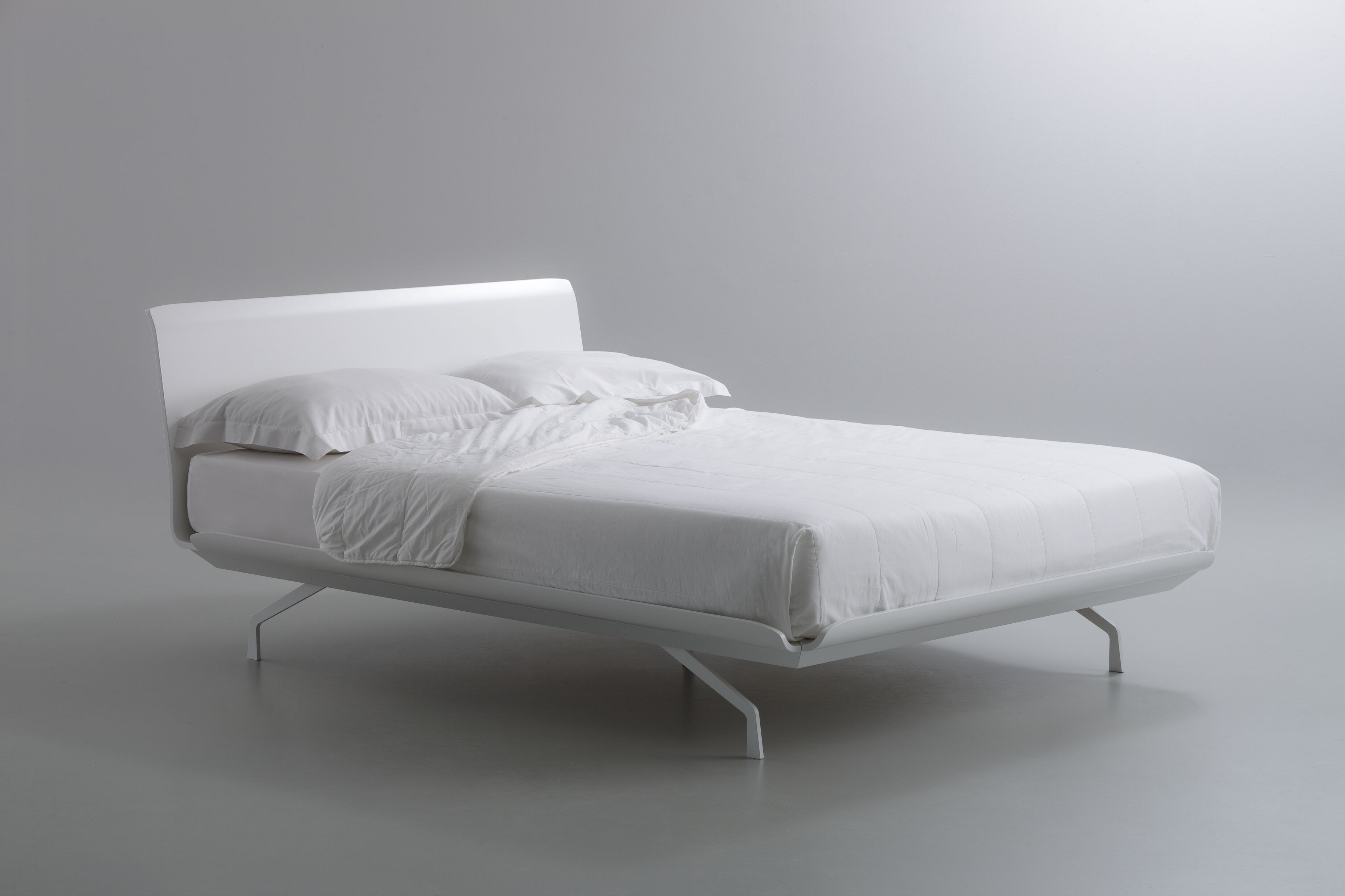 Двуспальная кровать с изогнутыми деревянными элементами isOnAir Bertoncini ARCH-00072243 - Вид №7