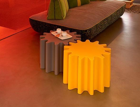 SLIDE Журнальный столик из полиэтилена Gear sun-id-1456870 - Вид №1