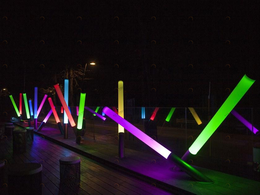 Martinelli Luce Напольный светодиодный торшер из метакрилата с системой RGB Pistillo 2294/l