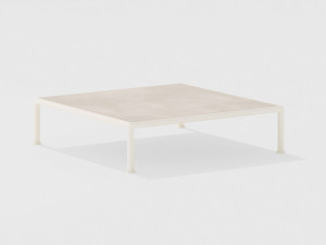 Низкий квадратный садовый столик из керамогранита