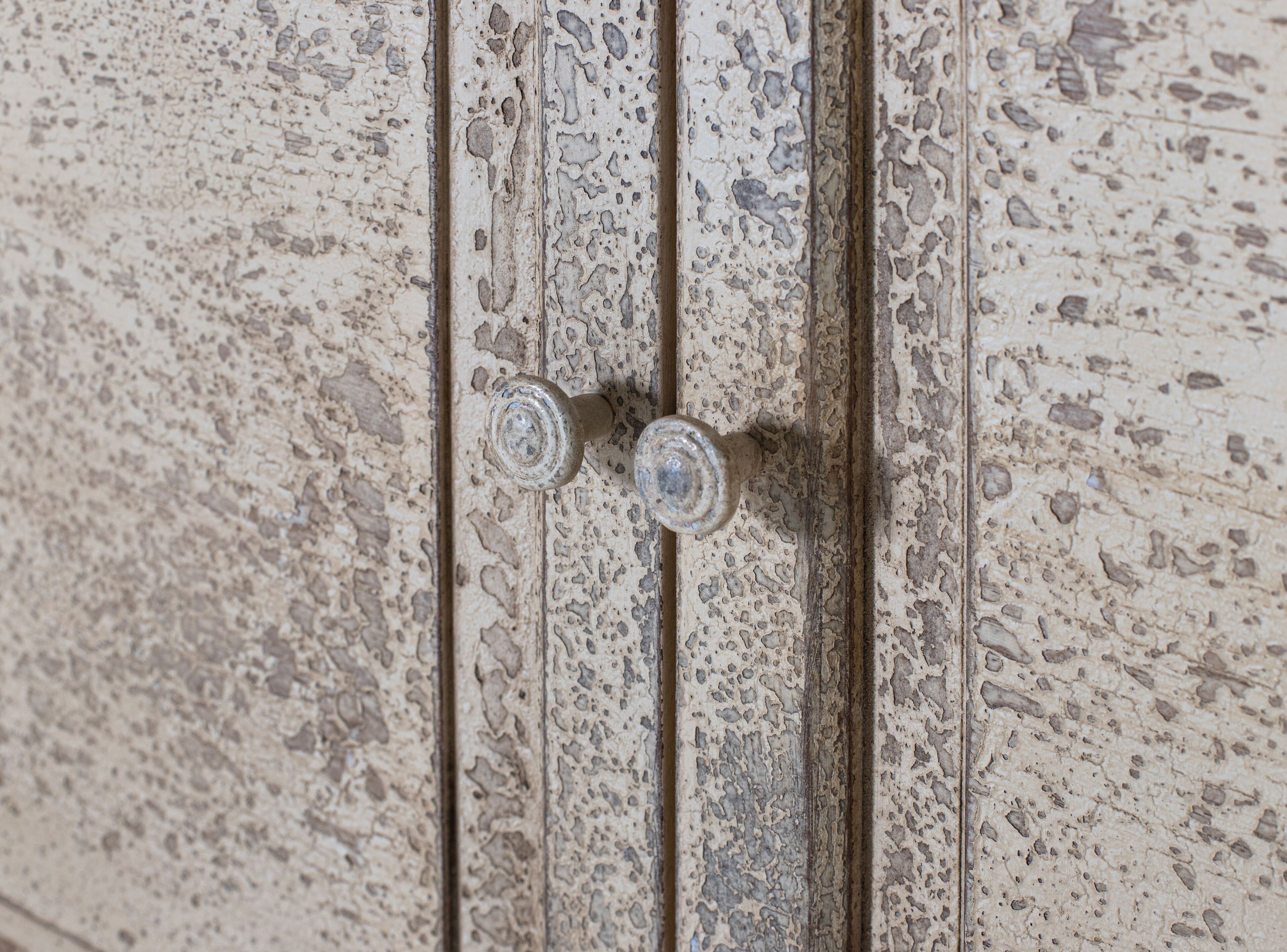 Сервант из манго с распашными дверцами Giner y Colomer 1803 ARCH-00087423 - Вид №3