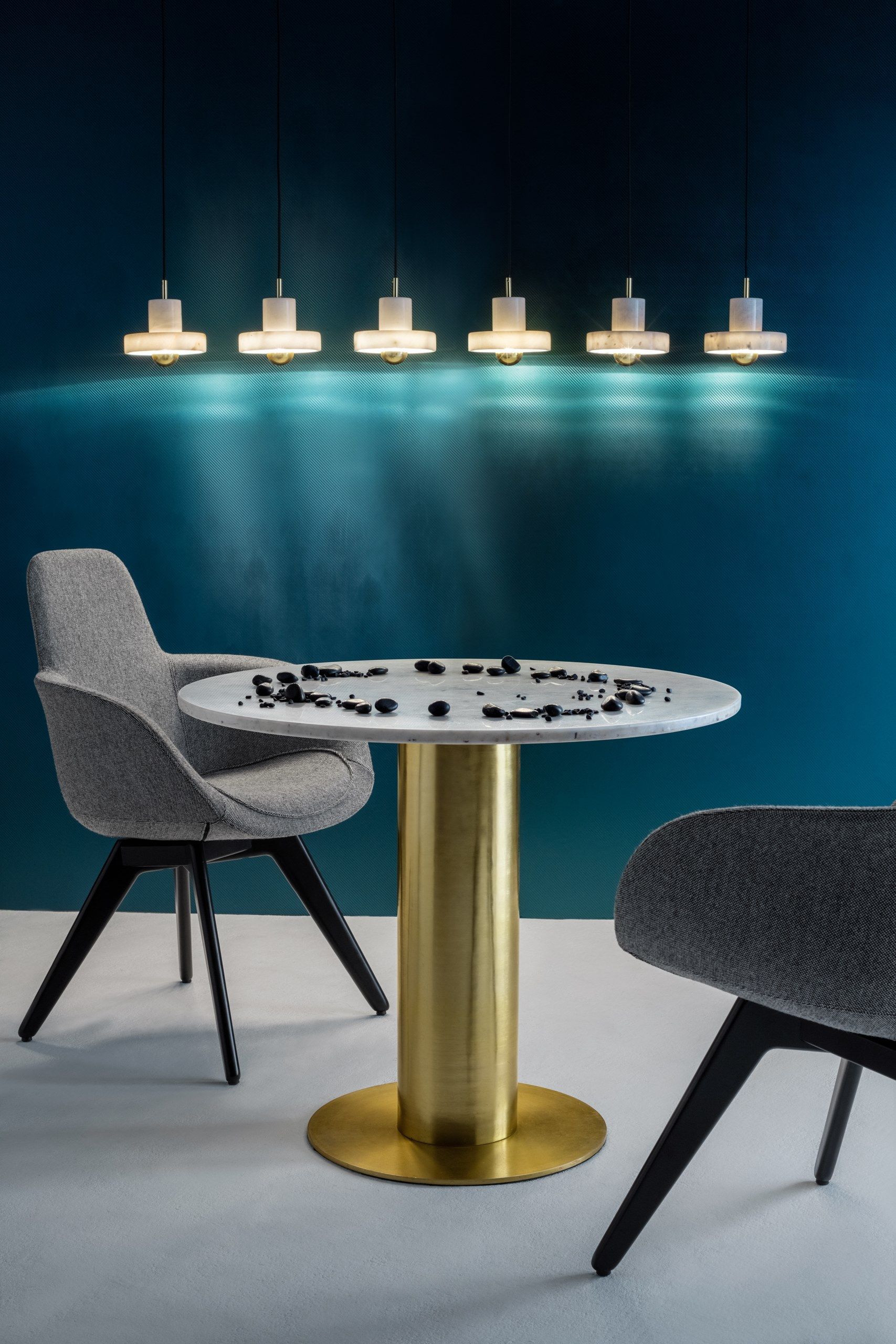 Круглый мраморный обеденный стол Tom Dixon Tube ARCH-00127480 - Вид №10