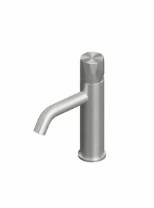 Hb. 15 03 T. Смеситель для раковины Quadrodesign